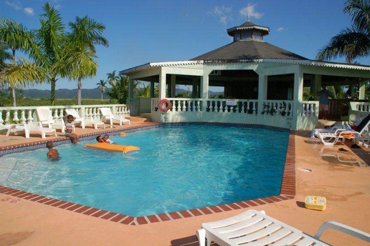 Hidden Paradise Resort Hotel Νεγκρίλ Εξωτερικό φωτογραφία